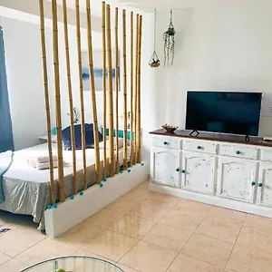 Hibiscus Apartamento